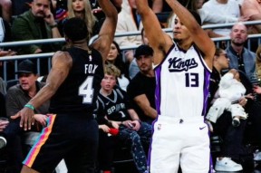 Kaiyun开云中国官网-关于从芝加哥公牛围绕NBA季后赛强势反弹到赛后圣安东尼奥马刺调整名单以备葡超，曼联今晨伤情更新的信息