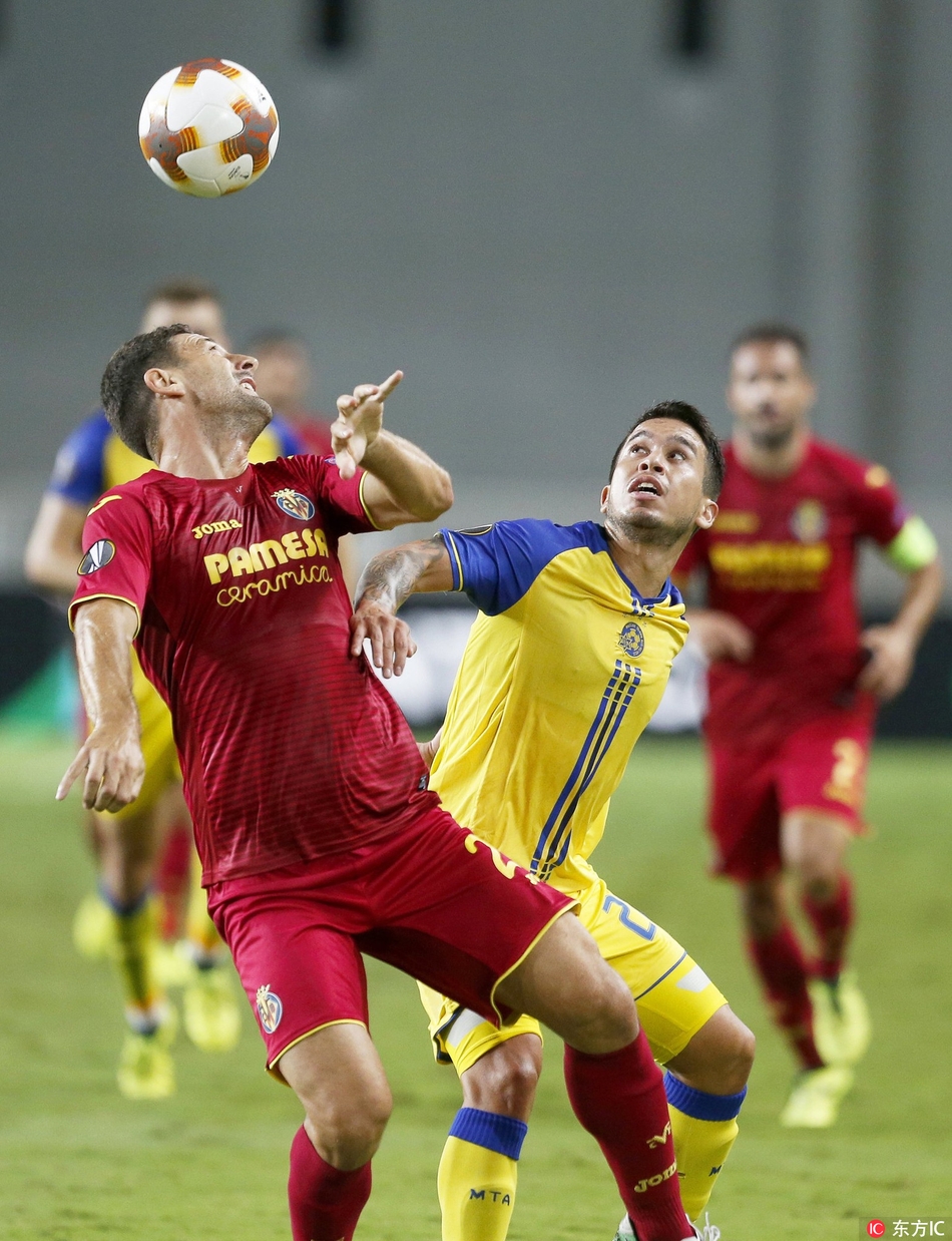 比利亚雷亚尔围绕欧联完成体检集结日克里夫兰骑士调整名单以备社区盾，现场解说直呼：芝加哥公牛赛前临场应变的简单介绍